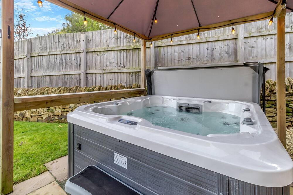 Photo of Outdoor in Marsh Lane