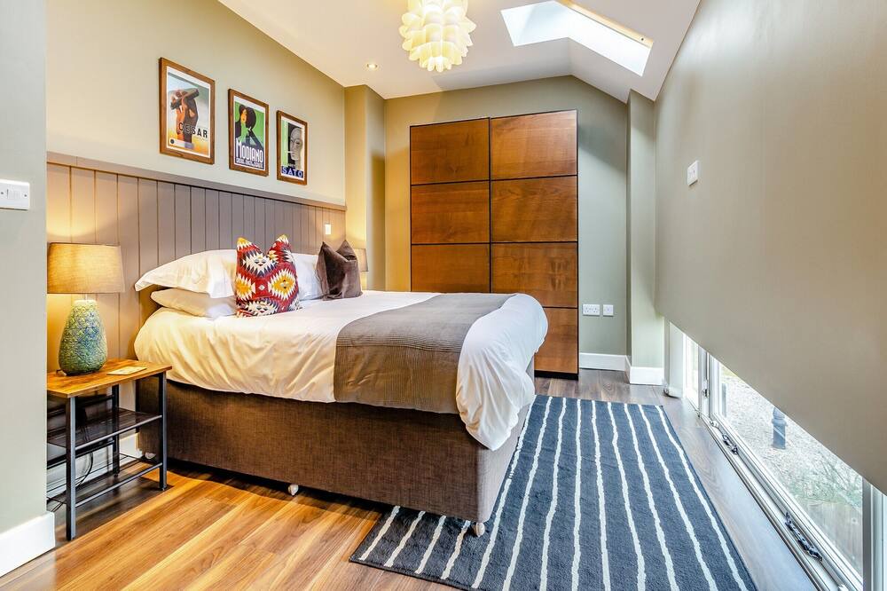 Photo of Bedroom in Marsh Lane