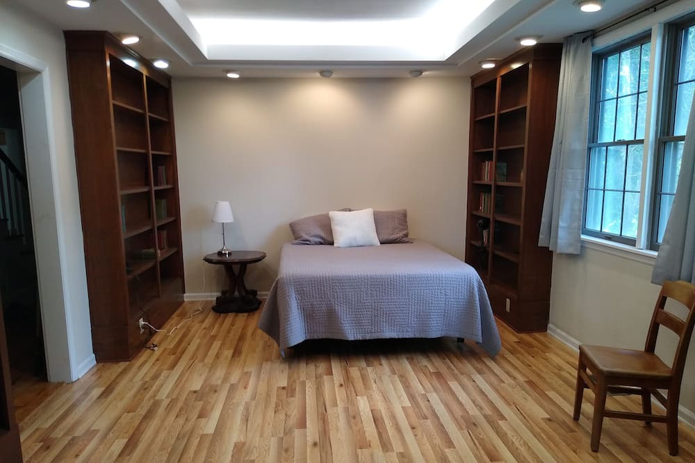 Photo of Bedroom in Heflin