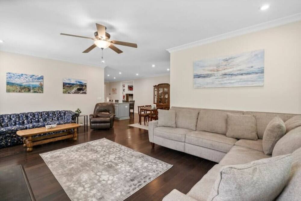 Photo of Livingroom in Mint Hill