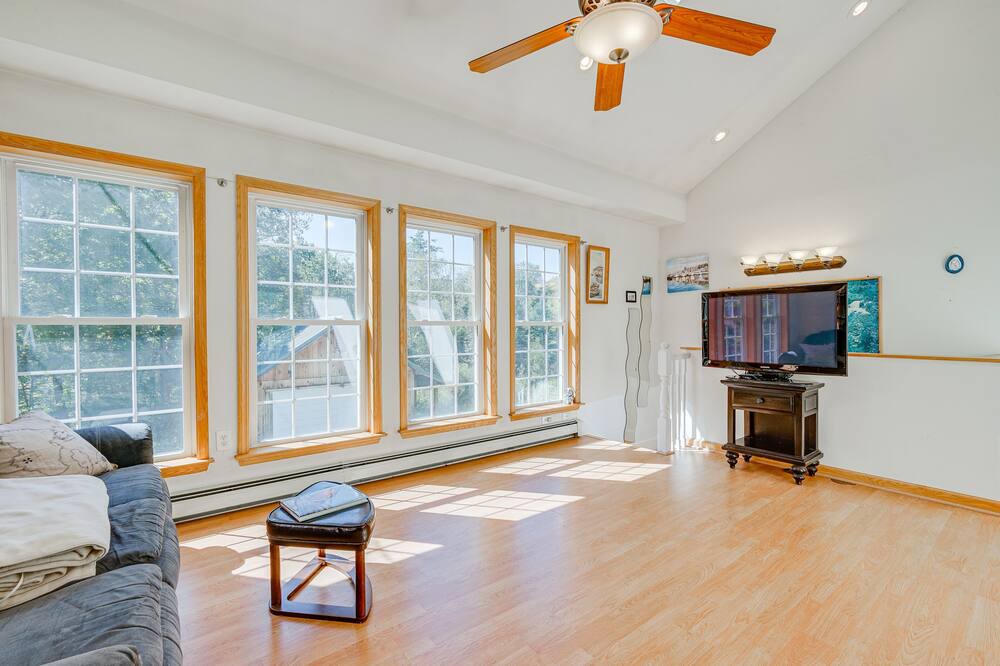 Photo of Livingroom in Readsboro