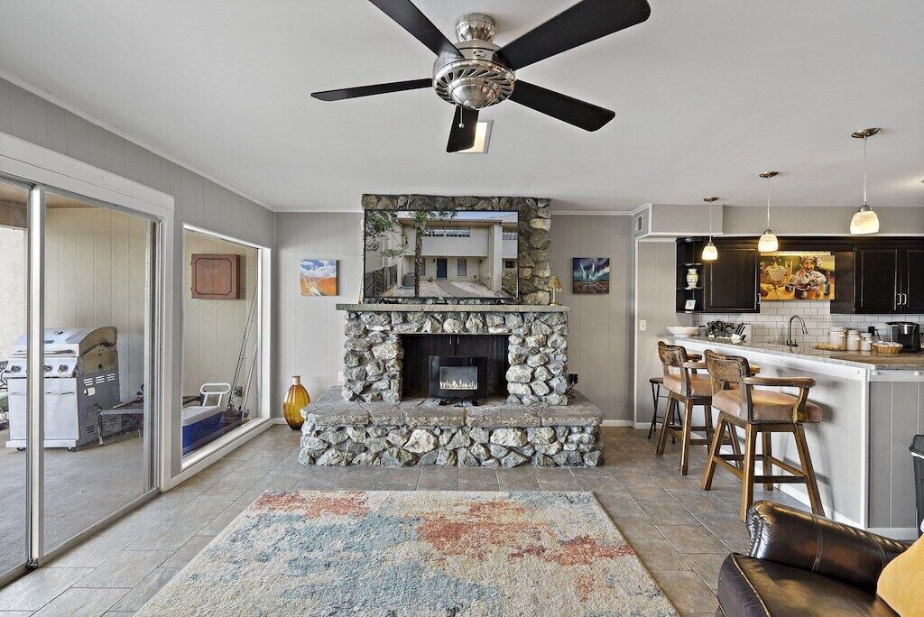 Photo of Livingroom in Briarcliff