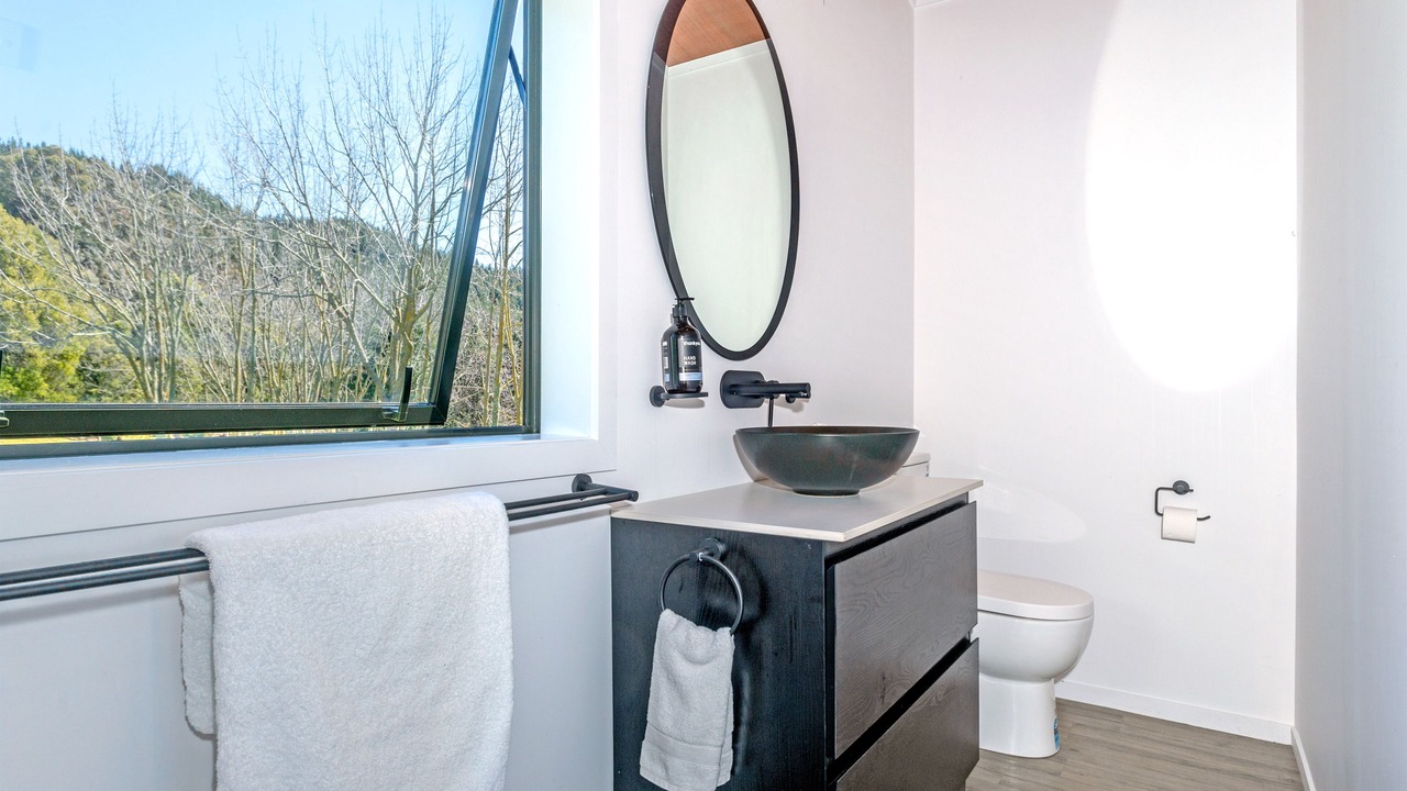 Photo of Bathroom in Patutahi