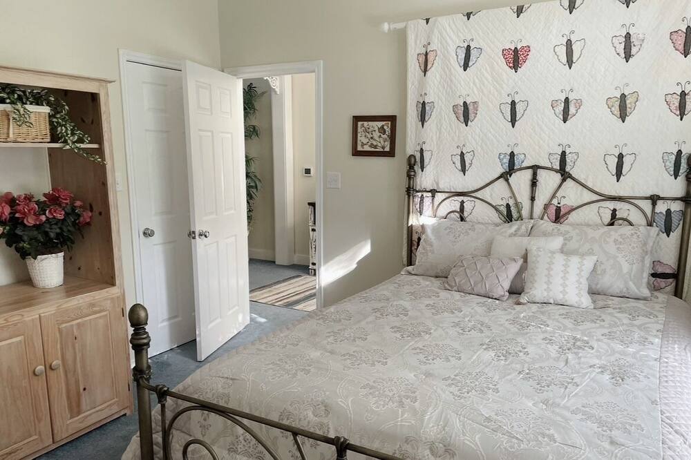 Photo of Bedroom in Fort Towson