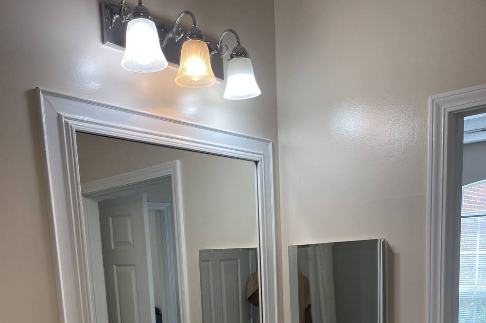 Photo of Bathroom in Tuttle
