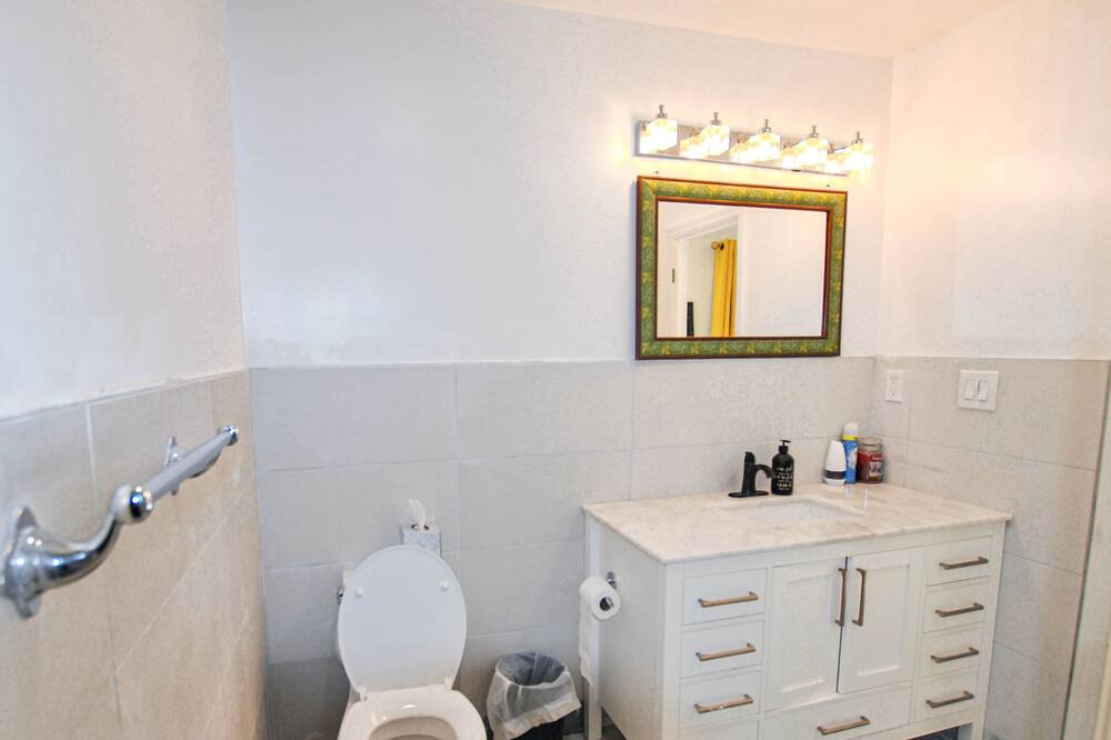 Photo of Bathroom in Mount Marion