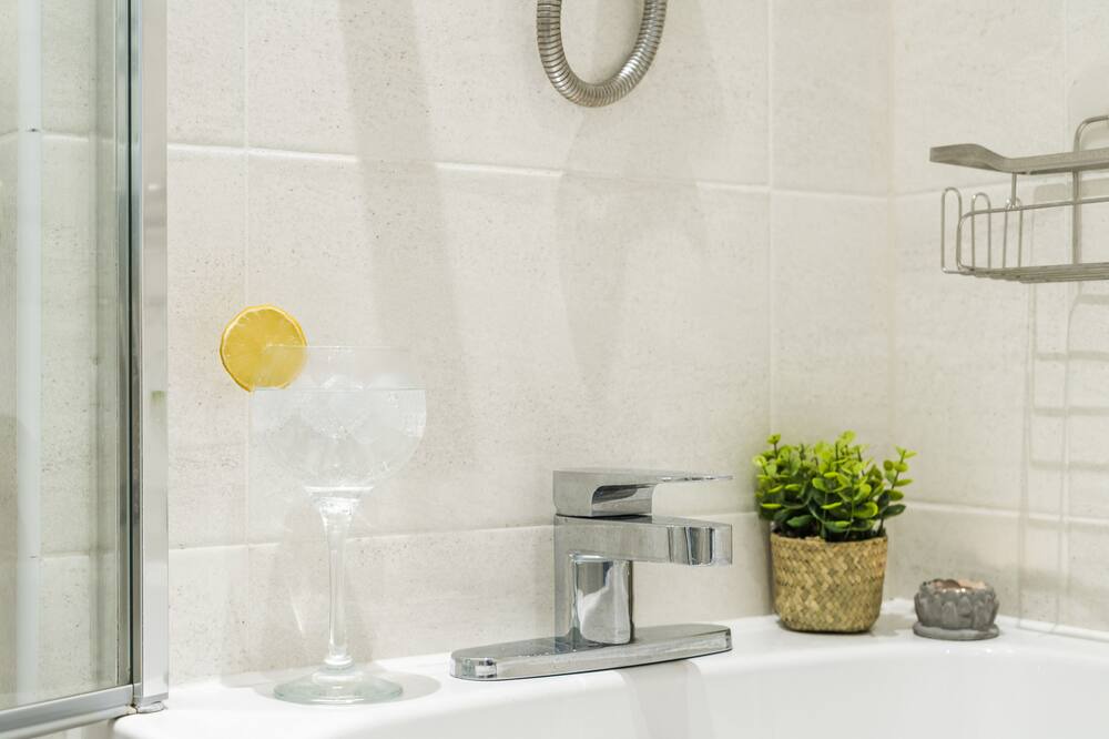 Photo of Bathroom in Ashford