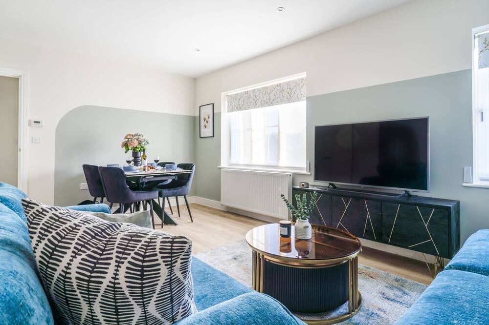 Photo of Livingroom in Ashford