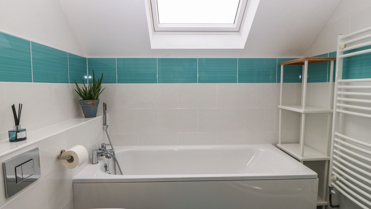 Photo of Others in Betws Garmon