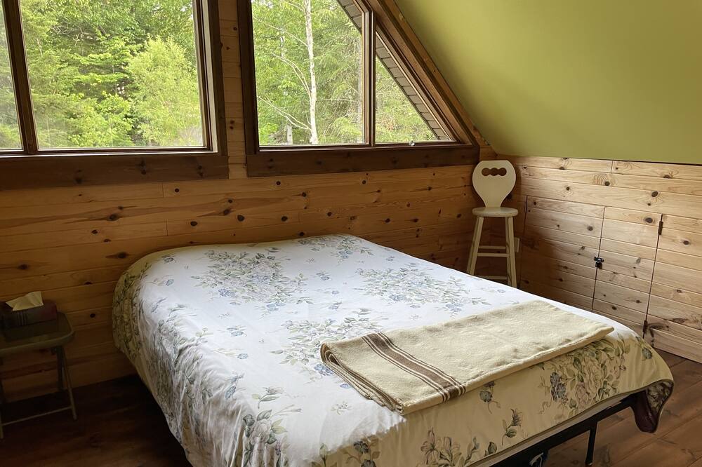 Photo of Bedroom in Notre-Dame-Des-Bois