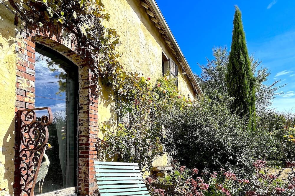 Photo of Outdoor in Boutigny-Prouais