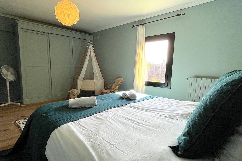 Photo of Bedroom in Boutigny-Prouais