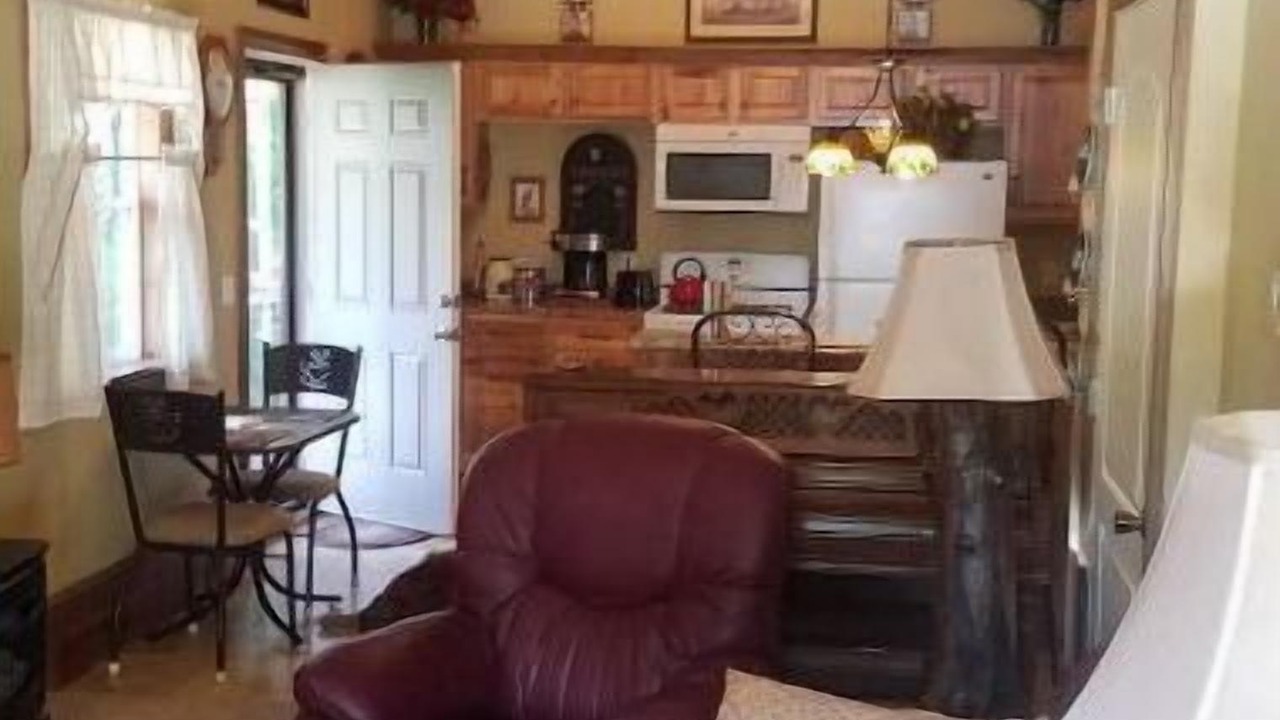 Photo of Livingroom in Ash Grove