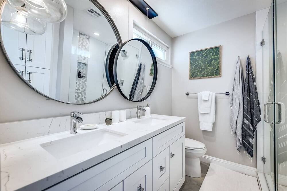 Photo of Bathroom in Desert Park Estates