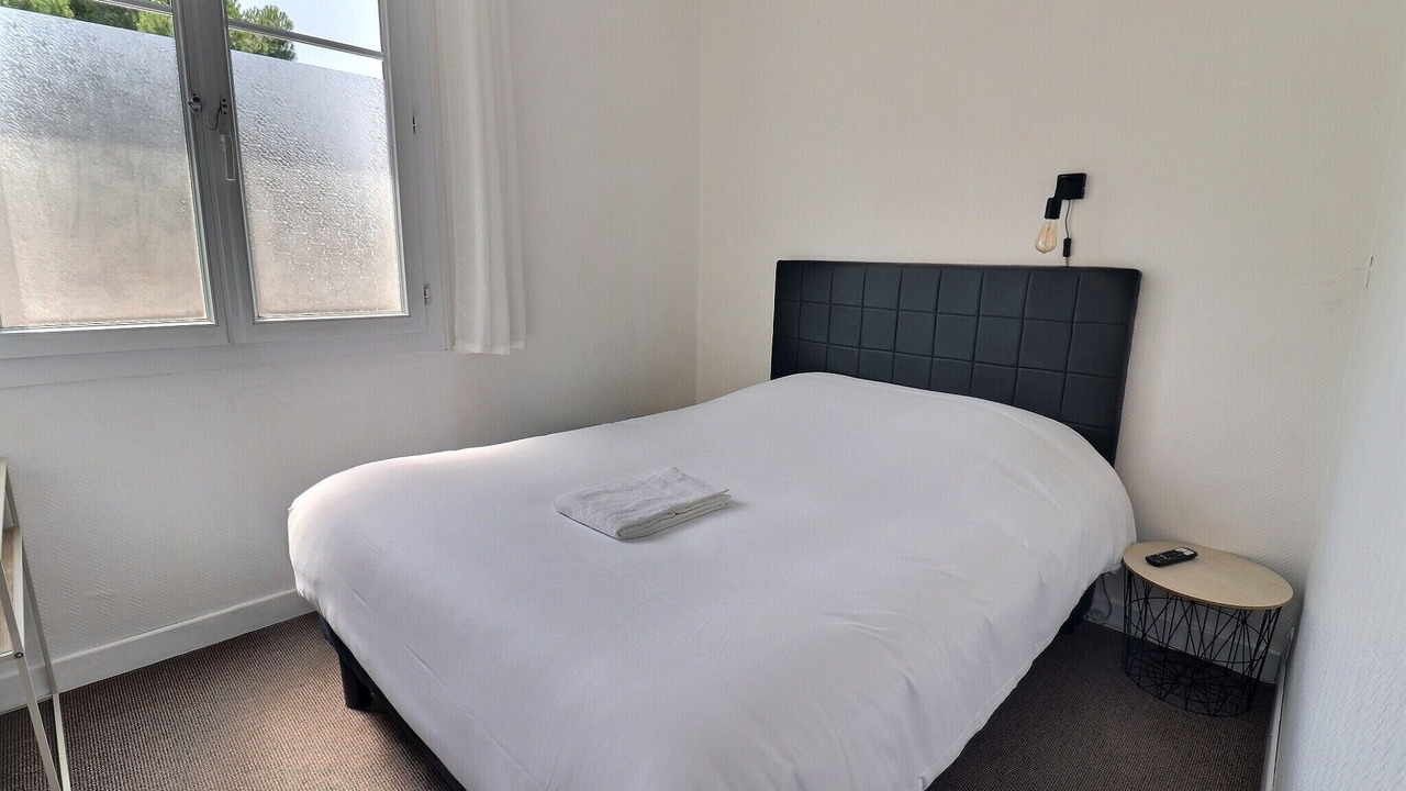 Photo of Bedroom in Saint-Vincent-Sterlanges
