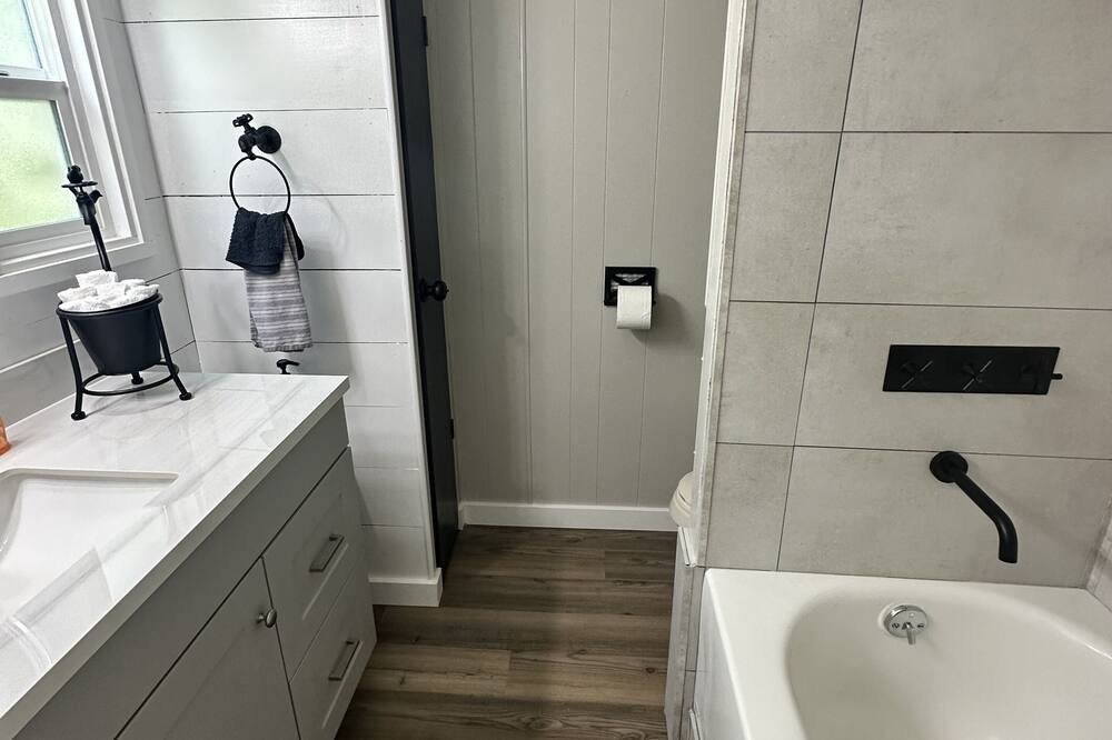 Photo of Bathroom in Duchesne