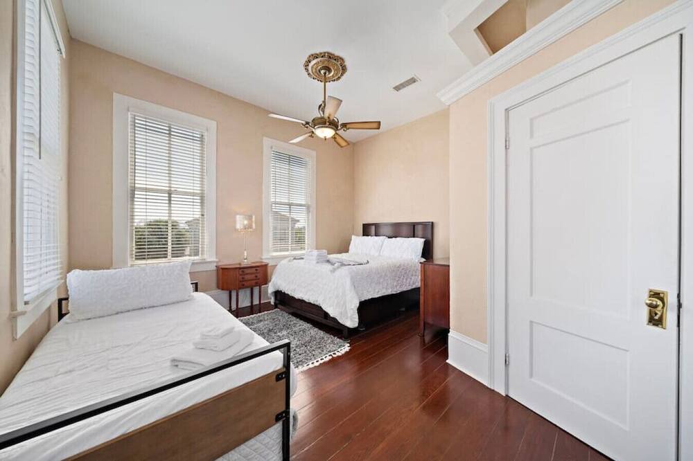 Photo of Others in San Jacinto