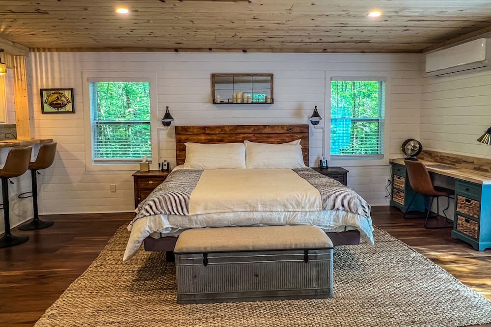 Photo of Bedroom in Hampton