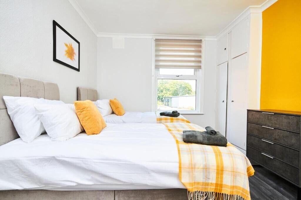 Photo of Others in Leeds