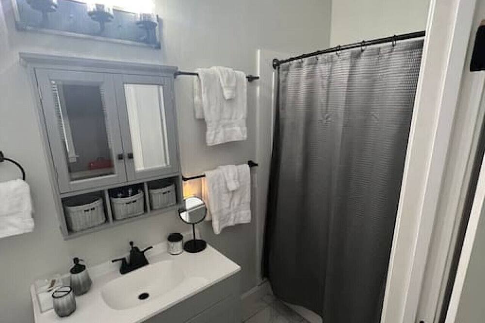 Photo of Bathroom in Paducah
