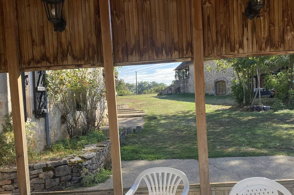Photo of Outdoor in Reyrevignes