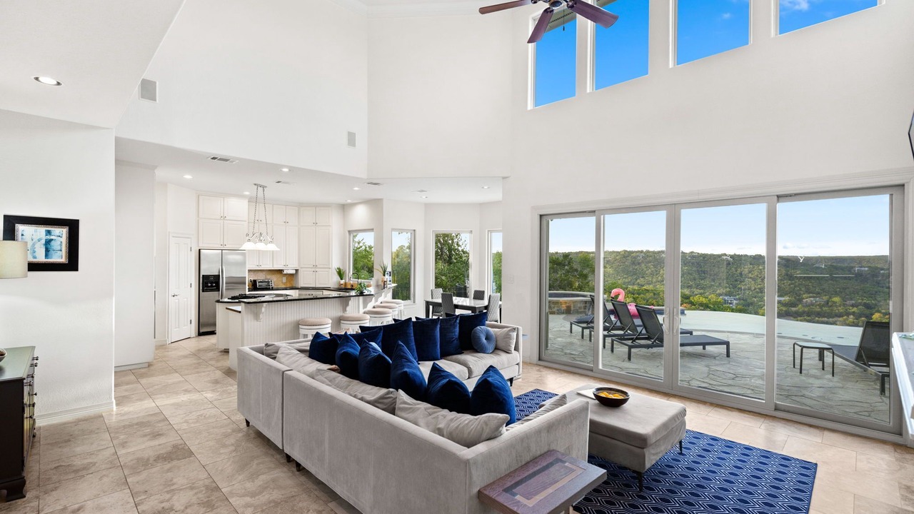 Photo of Livingroom in Westcliff