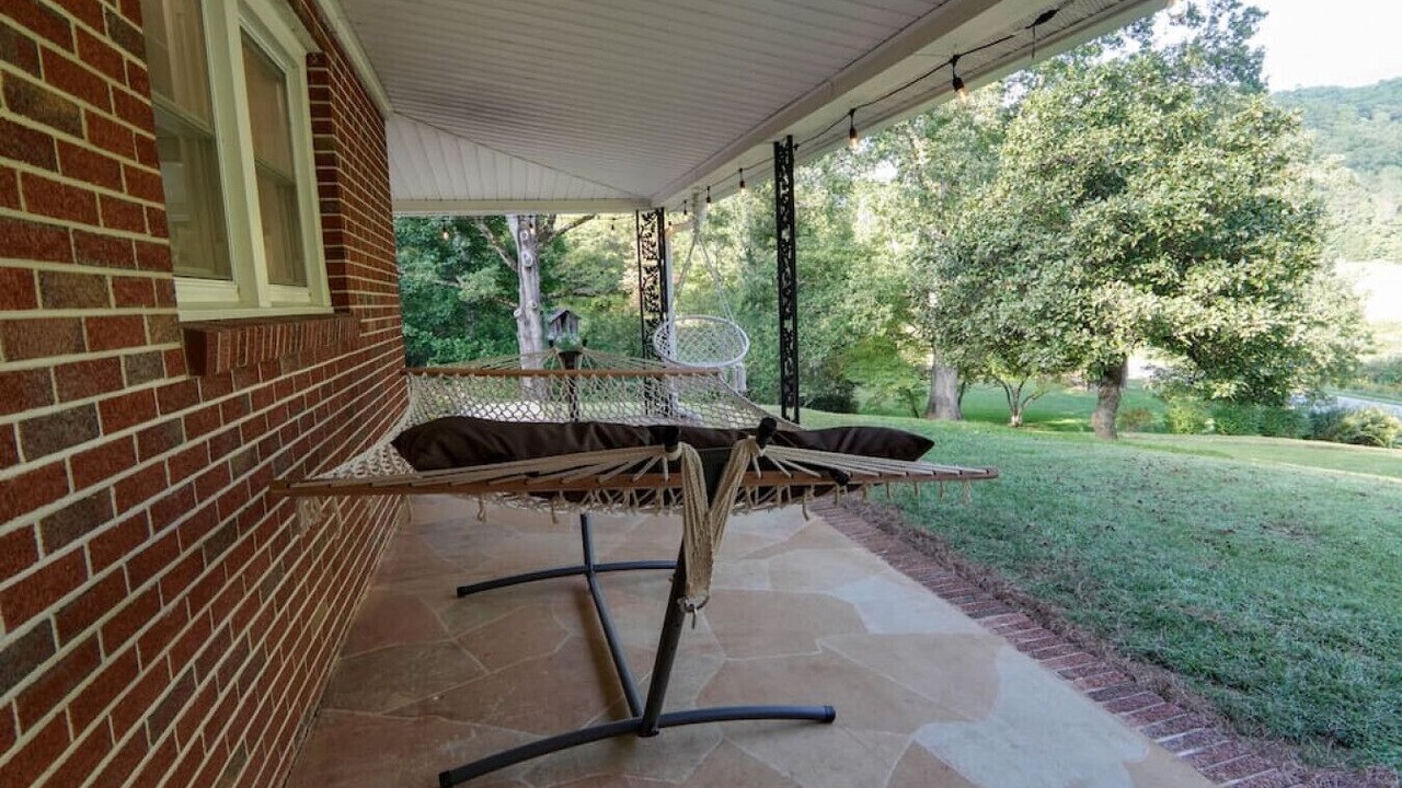 Photo of Outdoor in Balsam Grove