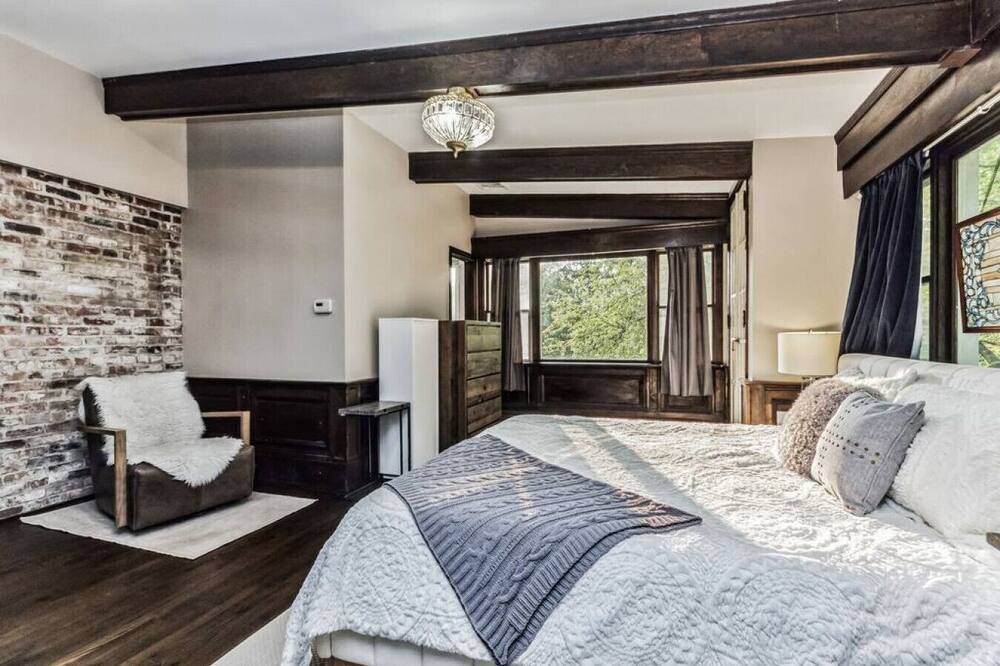 Photo of Others in Firthcliffe