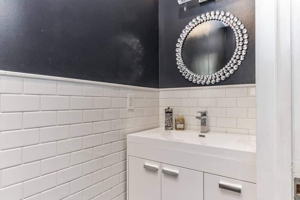 Photo of Others in Firthcliffe