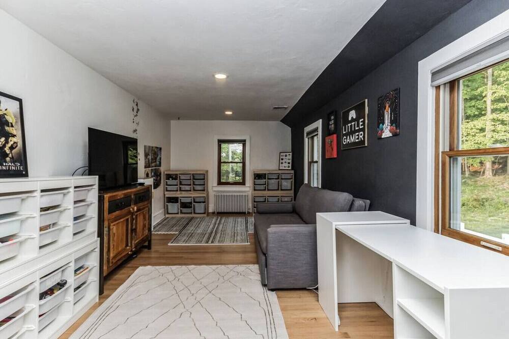 Photo of Others in Firthcliffe