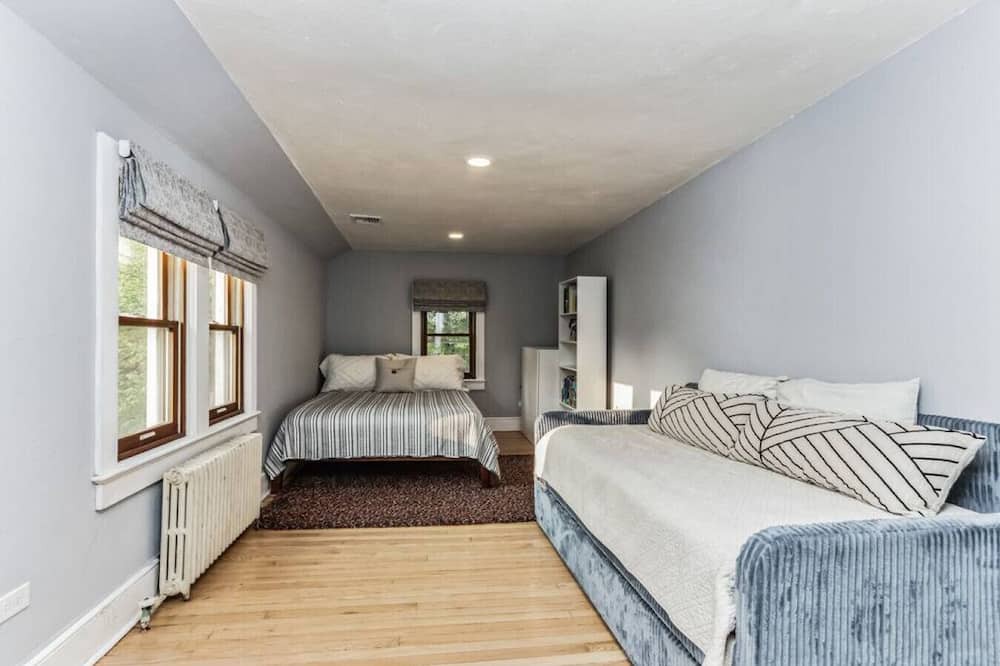 Photo of Others in Firthcliffe