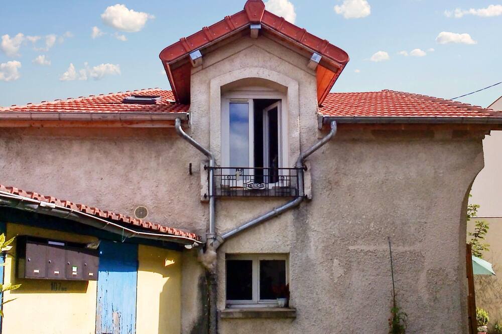 Photo of Others in Le Chesnay