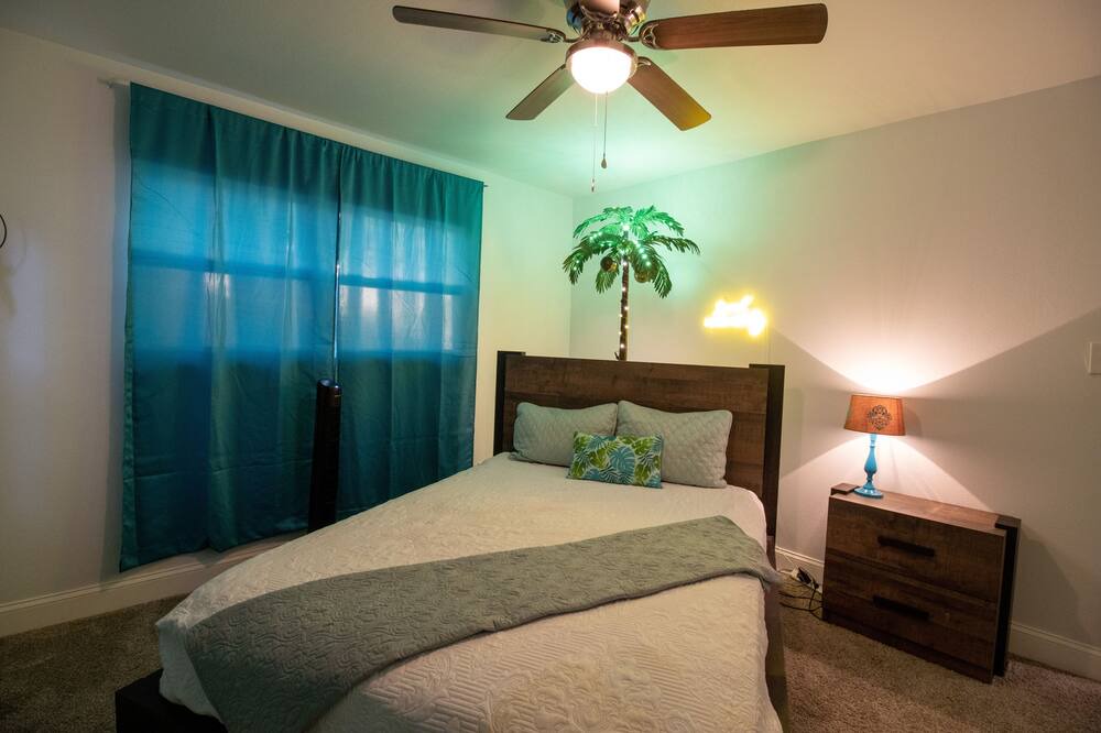 Photo of Bedroom in Gordonville