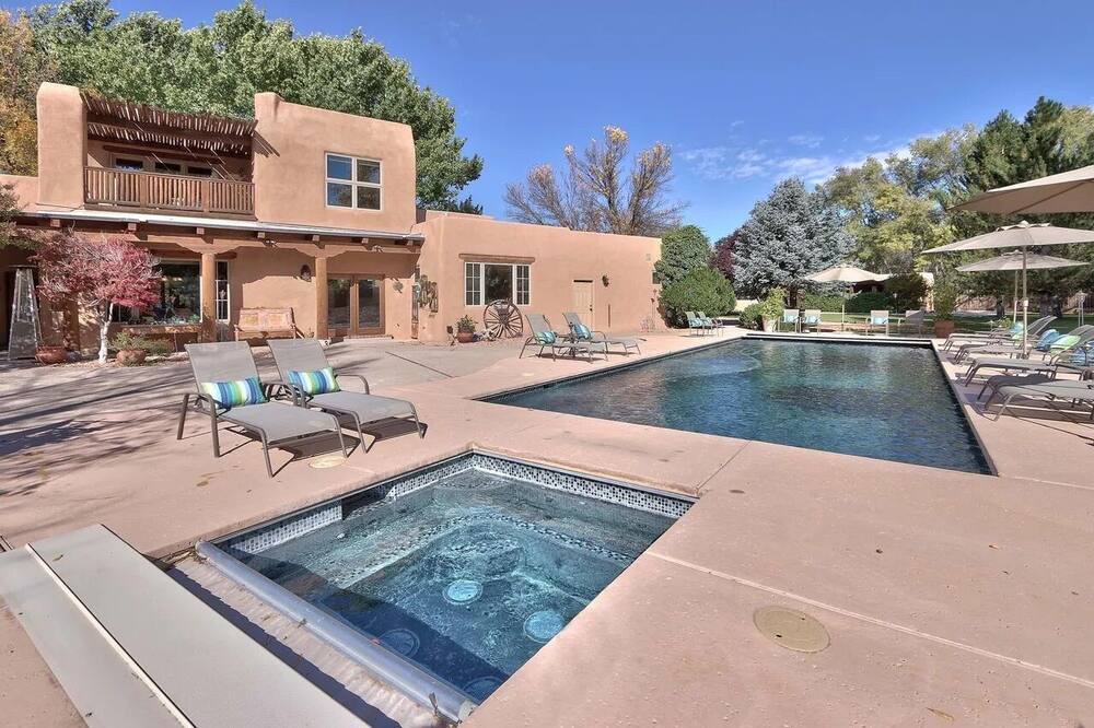 Photo of Outdoor in Los Ranchos de Albuquerque