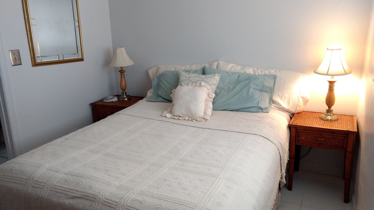 Photo of Others in Putnam Hall