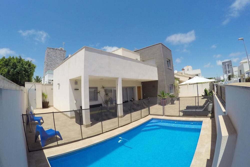 Photo of Outdoor in Mil Palmeras