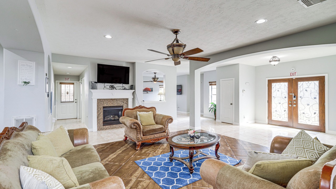 Photo of Livingroom in Greater Fondren Southwest