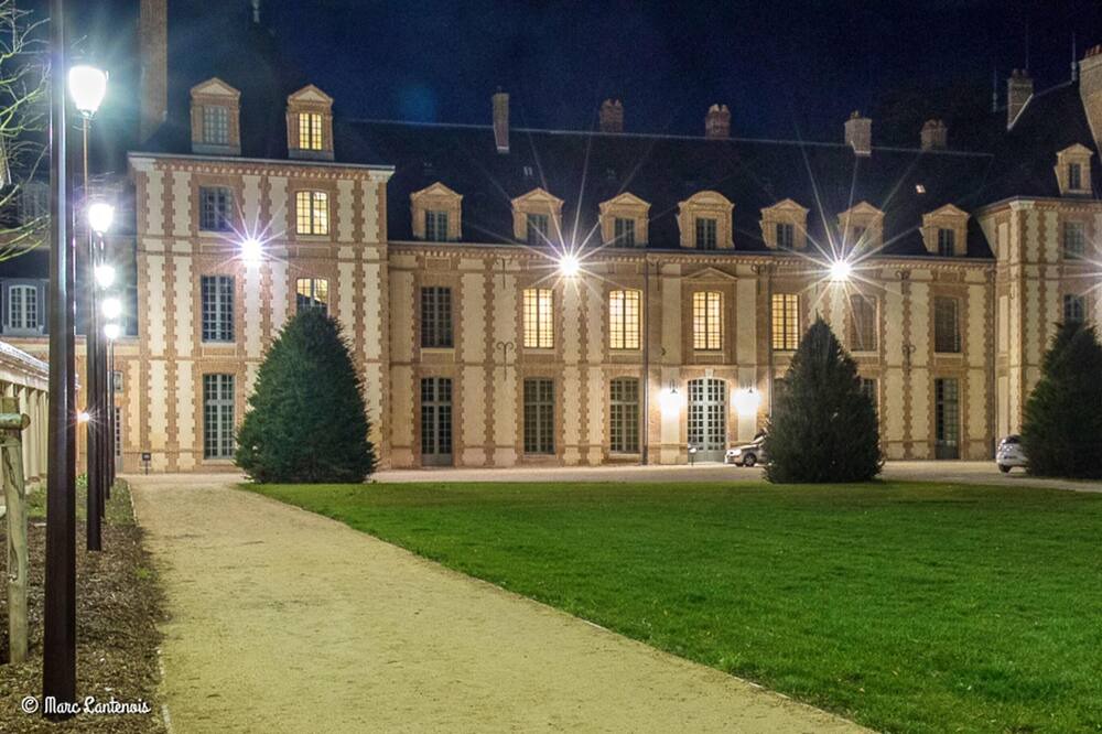 Photo of Outdoor in Abondant