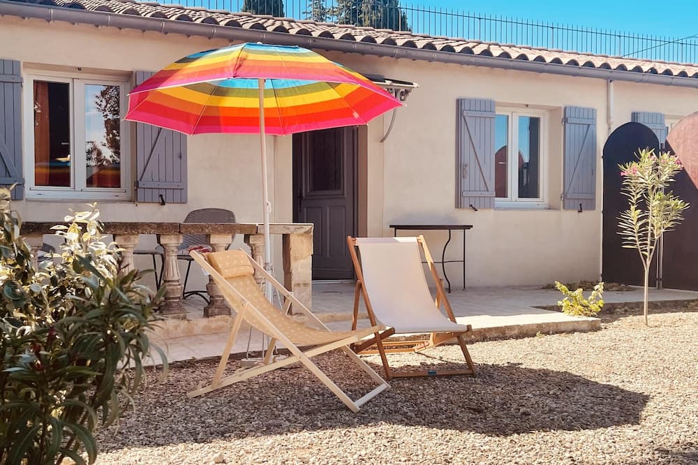 Photo of Others in Violes