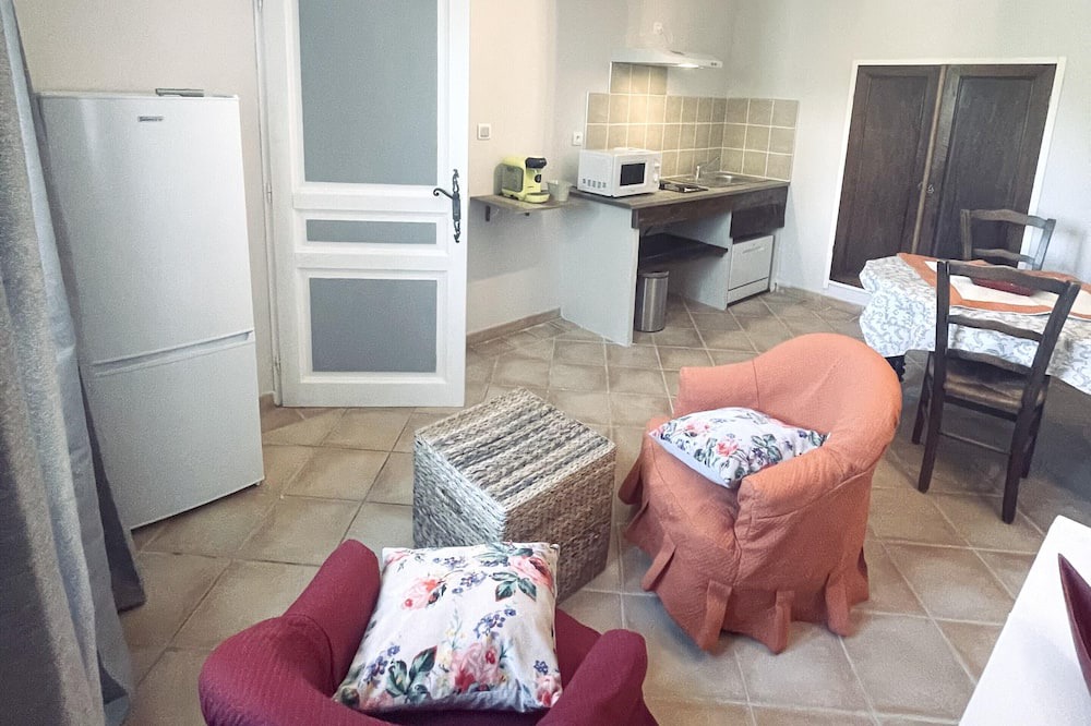 Photo of Livingroom in Violes