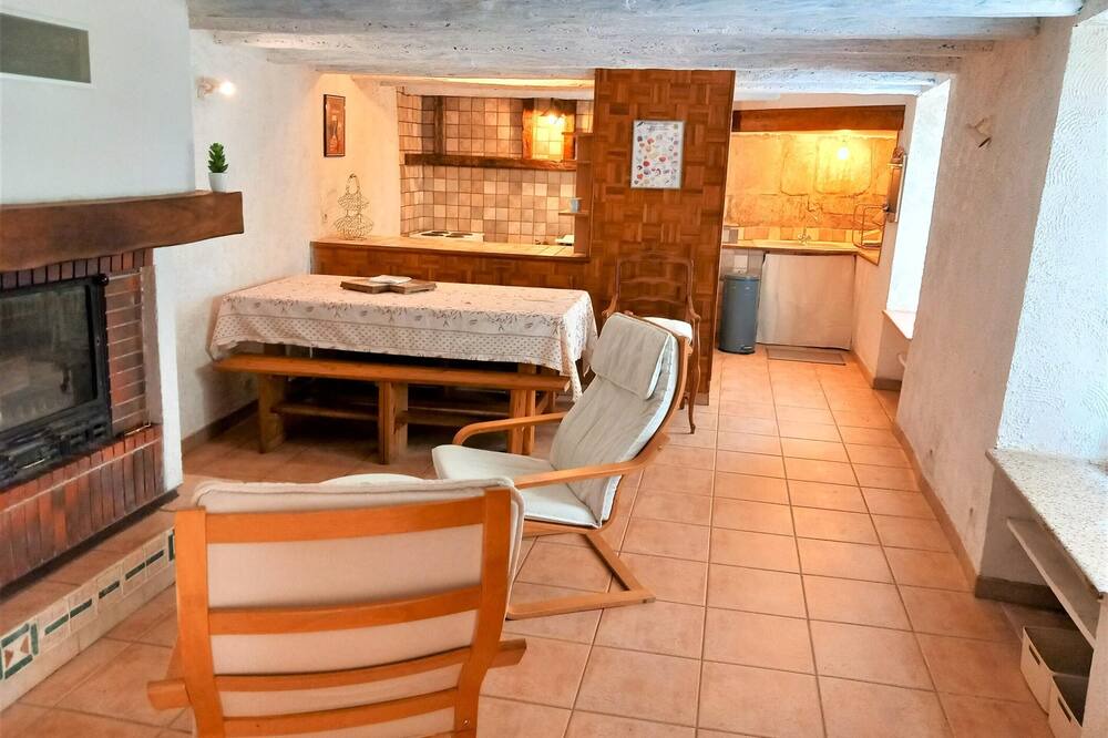 Photo of Livingroom in Caunes-Minervois