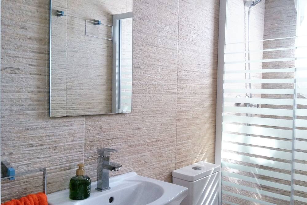 Photo of Bathroom in Los Arenales del Sol