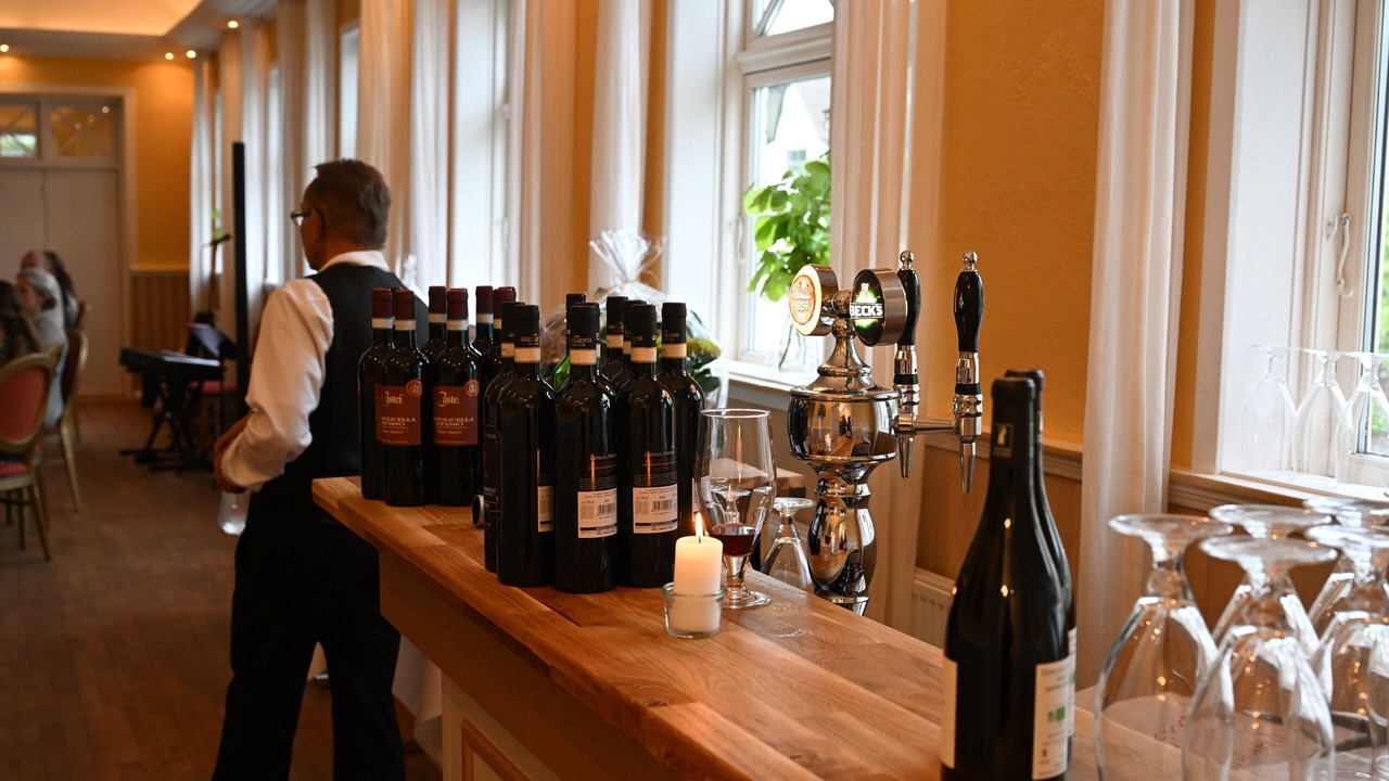 Photo of Others in Rold