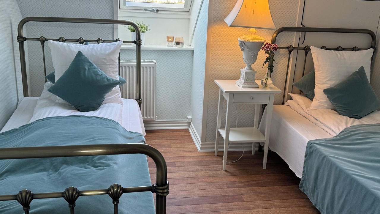 Photo of Others in Rold