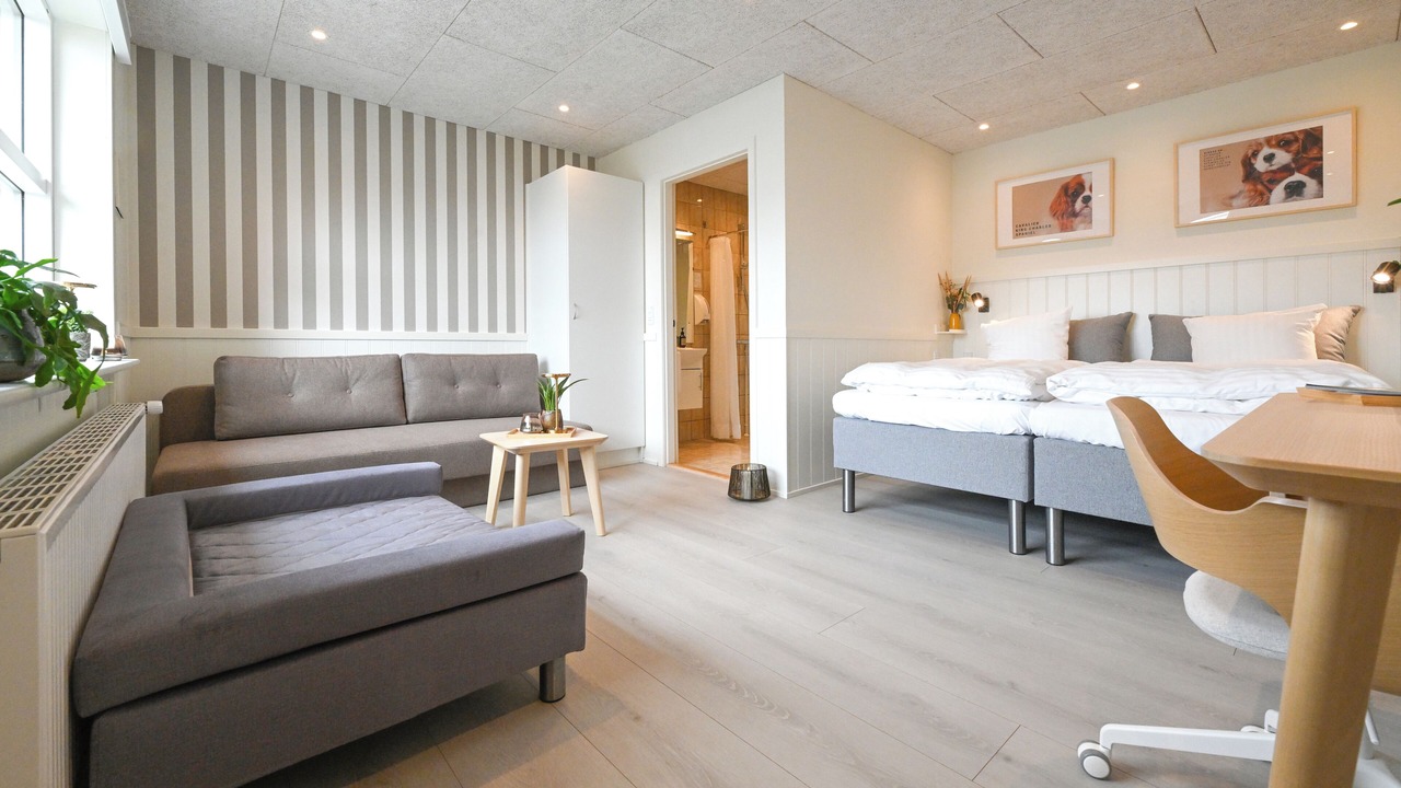 Photo of Others in Rold