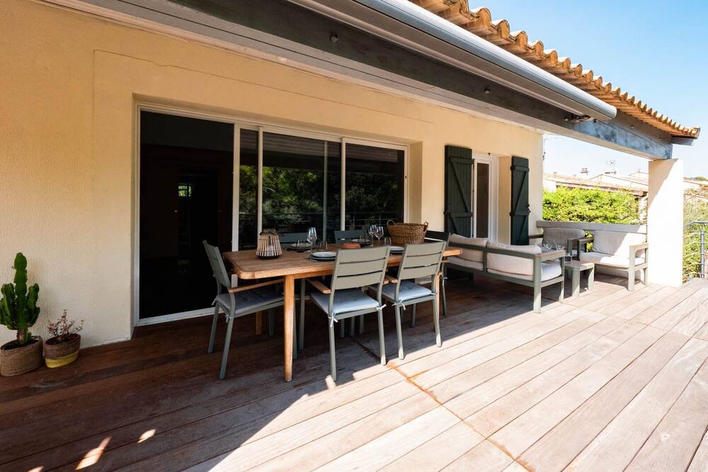 Photo of Outdoor in Le Cres