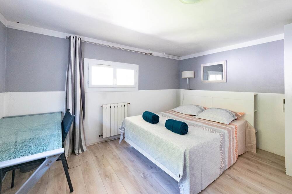 Photo of Bedroom in Le Cres