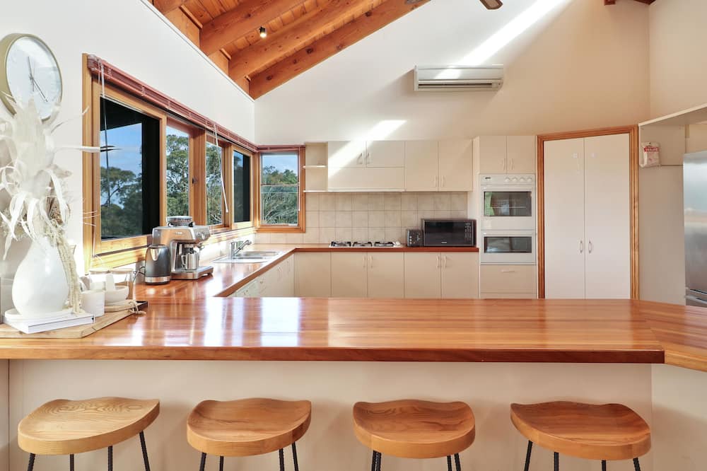 Photo of Others in Tolmie