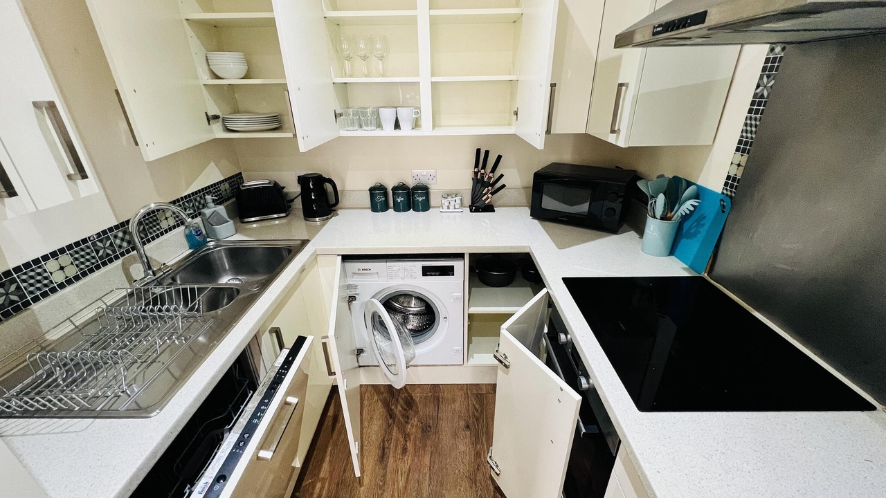 Photo of Kitchen in Ealing