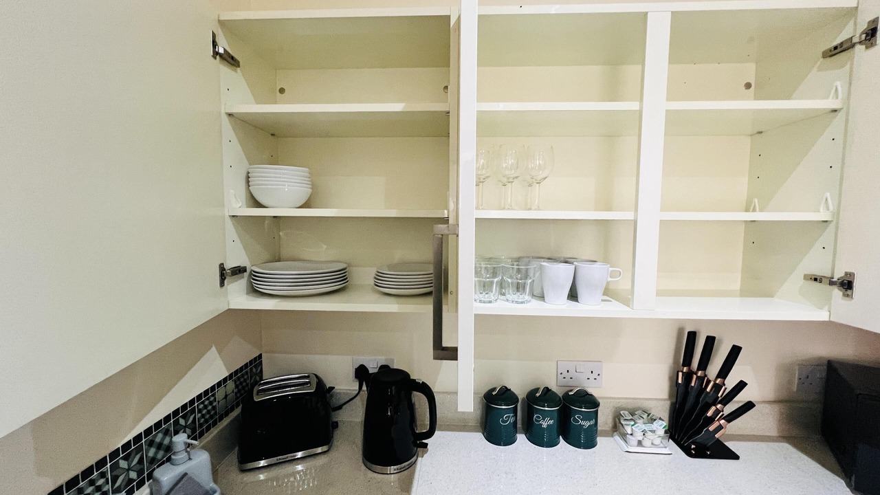 Photo of Kitchen in Ealing